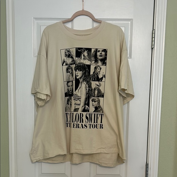 Taylor Swift The Eras Tour Official Merch Cream/Beige - Picture 1 of 6